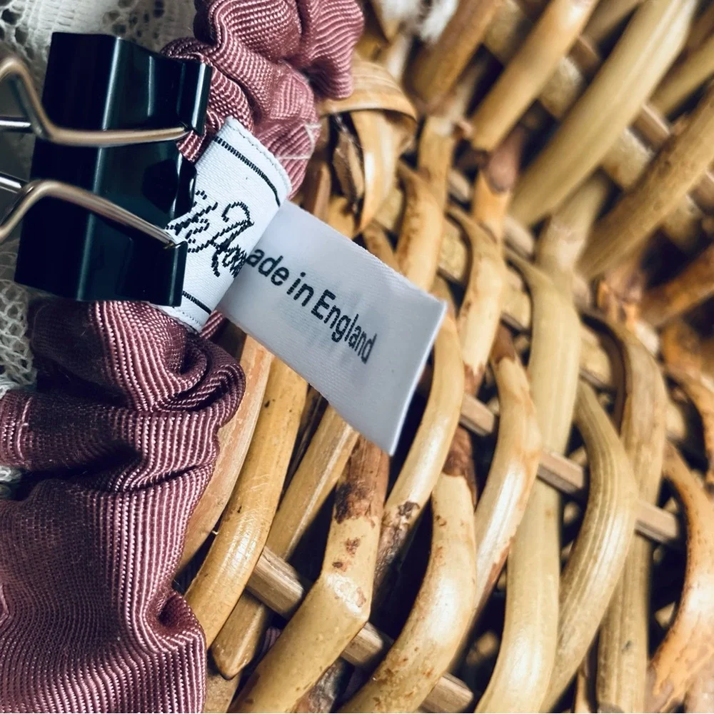 NWT Saks Fifth Avenue; Made in England. Heart shaped vintage lined wicker basket